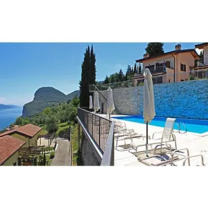 https://la-quiete-holideal-09.it-lombardy.com