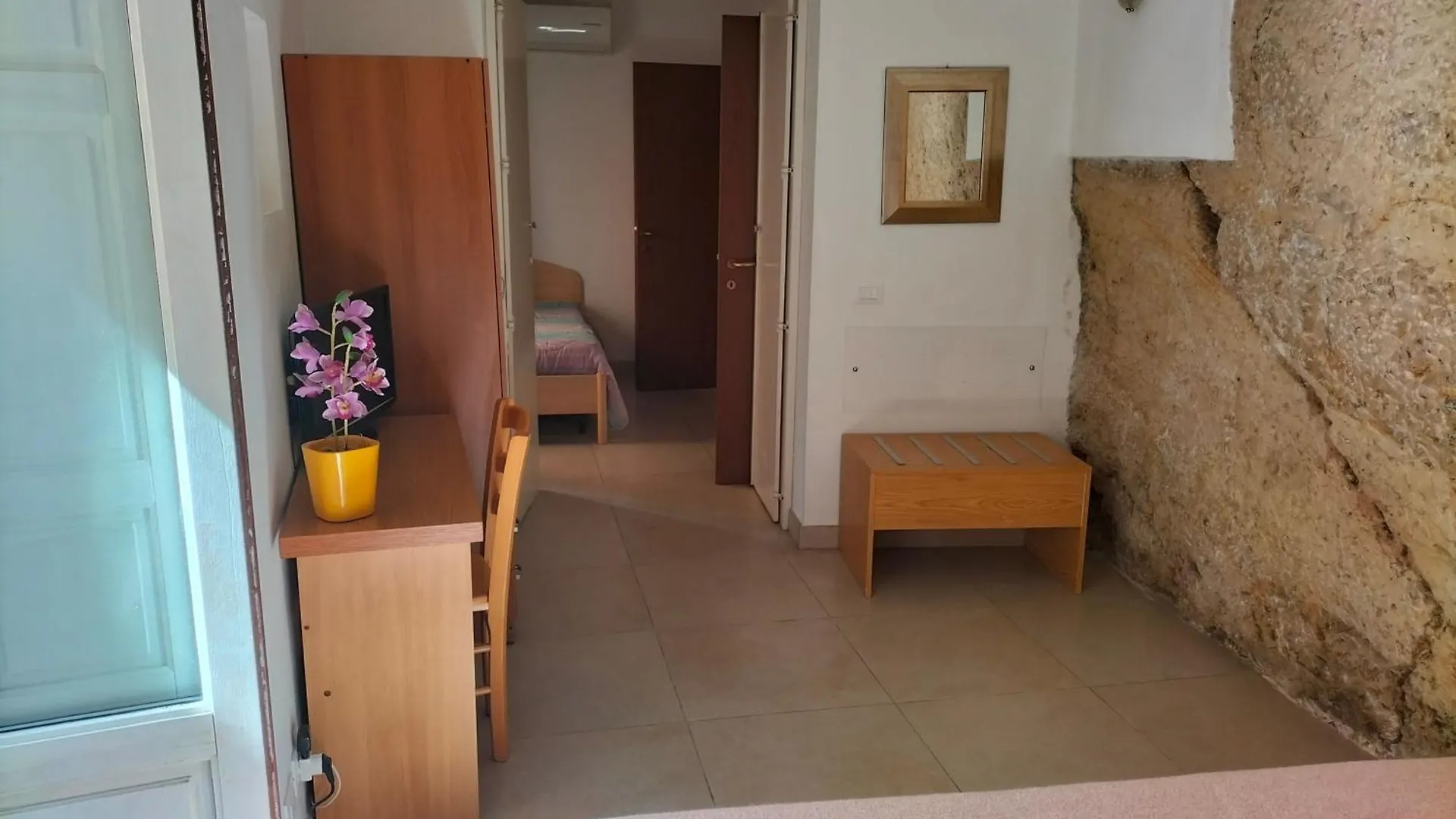 Guest house San Filippo Neri - Camere Ragusa Italy