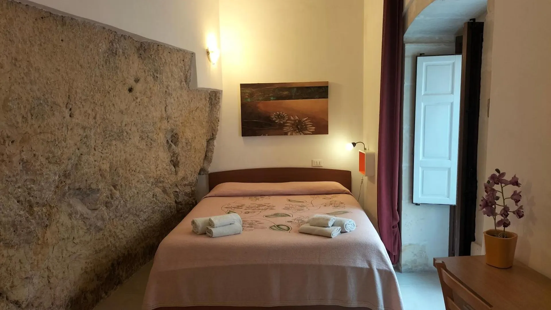 San Filippo Neri - Camere Ragusa 0*,  Italy